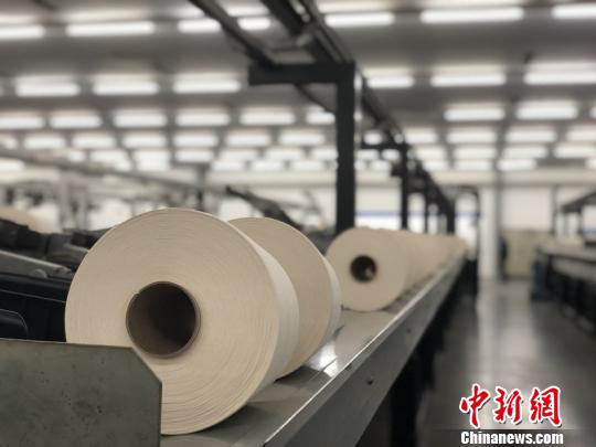 圖為車間中一景?！O權 攝